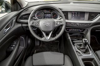 Opel Insignia kabine