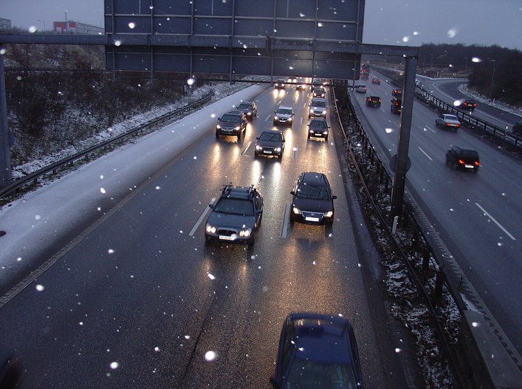 I vinterferien vil trafikken sydpå mod Alperne øges væsentligt og lidt mindre nordpå mod de svenske og norske fjelde.