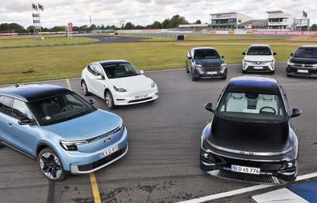 Seks elbiler i test på FDM Jyllandsringen